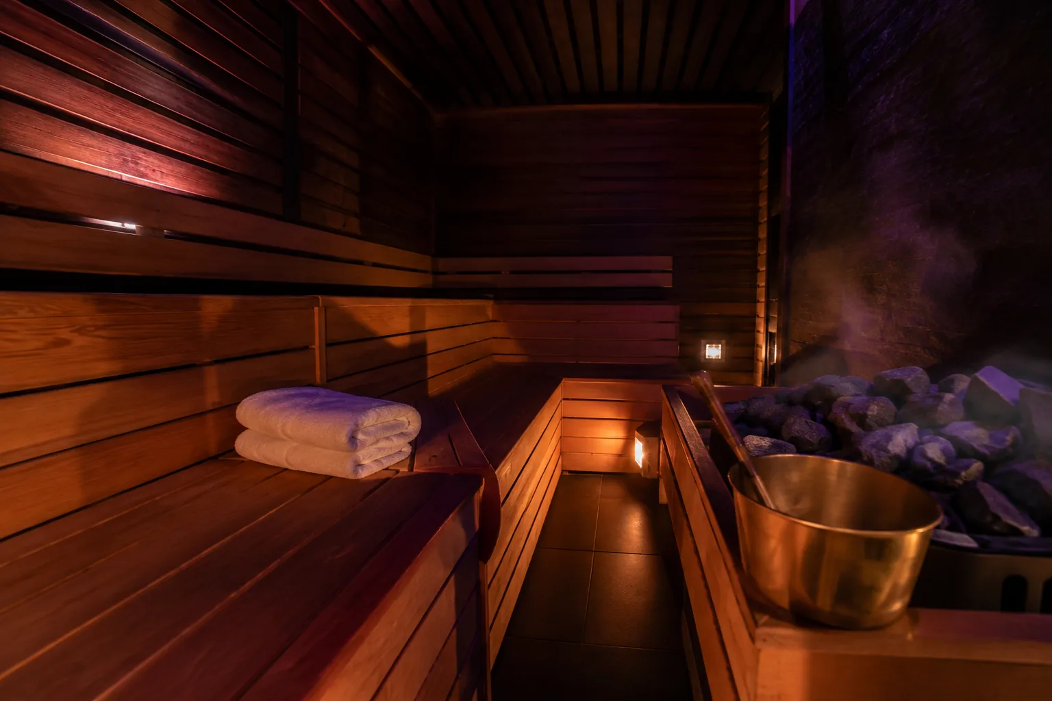 Sauna taş ocağı — Lila Spa, Çatalca misafirlerine hizmet veren salon